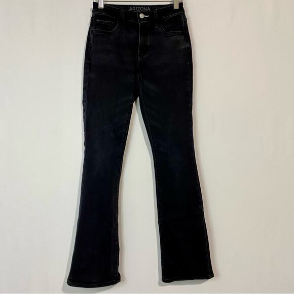 Arizona Jean Co. Junior Women’s Hi-Rise Bootcut Jeans Black Denim 1 Short EUC - Picture 1 of 8